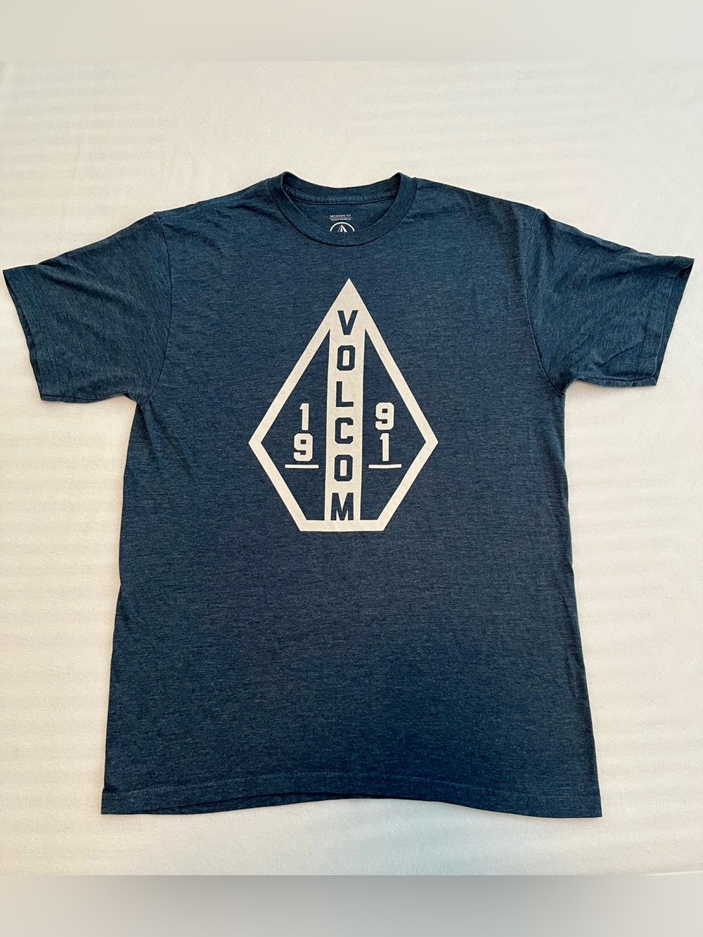 Medium Volcom Graphic T Shirt Heather Blue Modern Fit Short Sleeve Tee Crew Neck